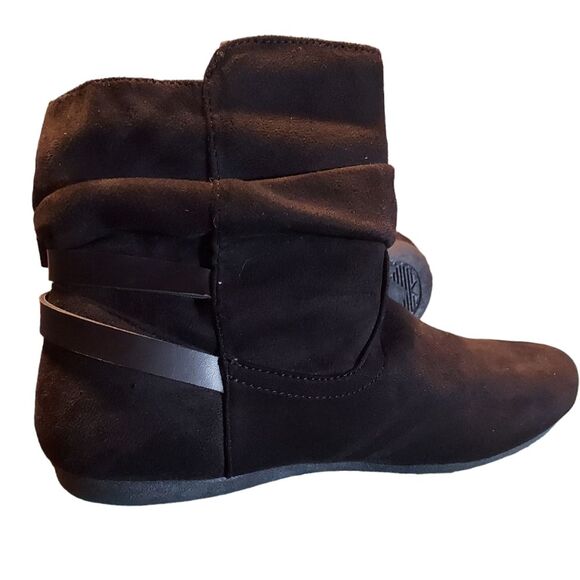 🎈Black women's booties NWT🎈 - Picture 4 of 5